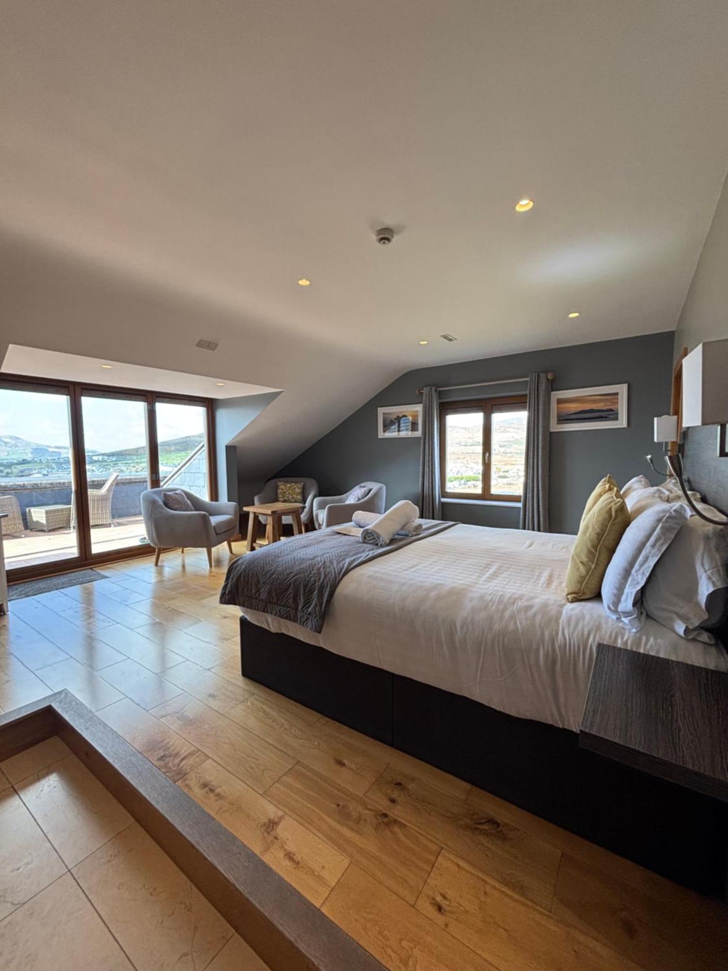 Fab View (adults Only) Dingle